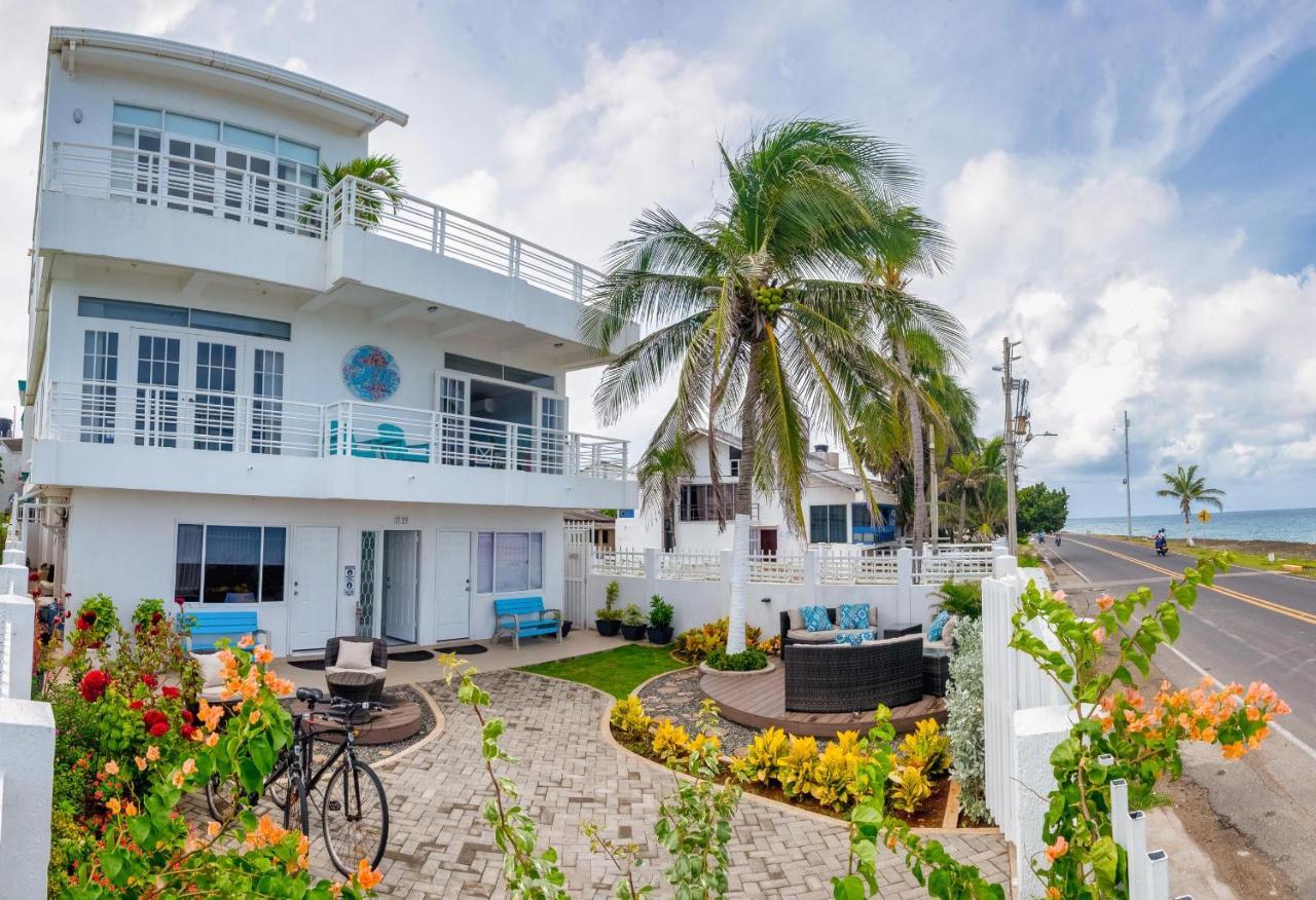 By The Sea Guest House San Andrés Exterior photo